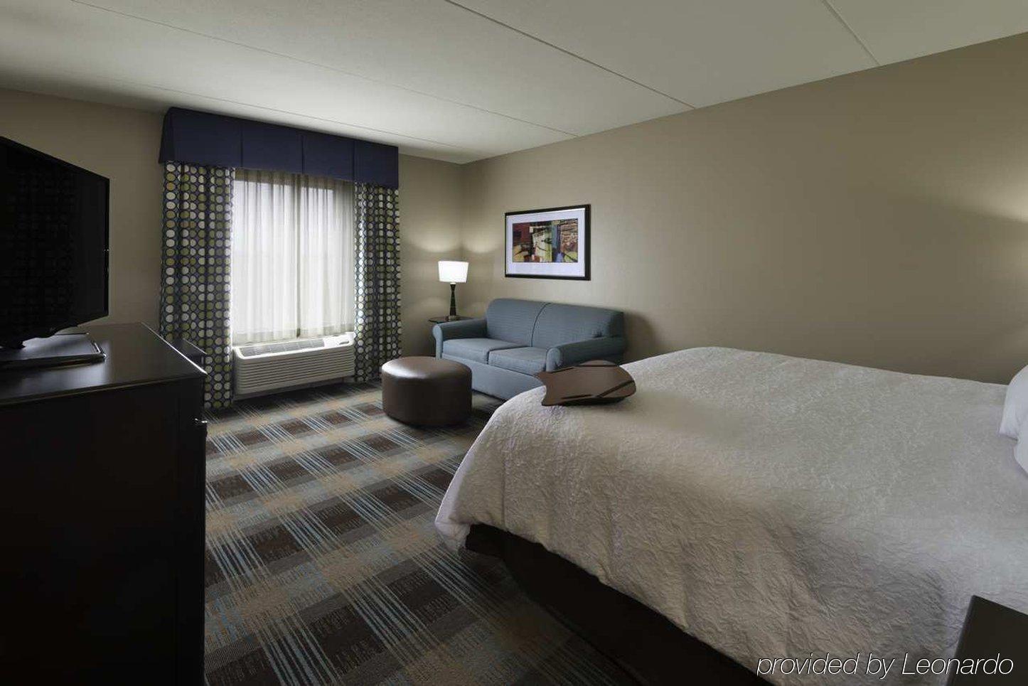 Baymont By Wyndham Clarksville Northeast Exteriör bild
